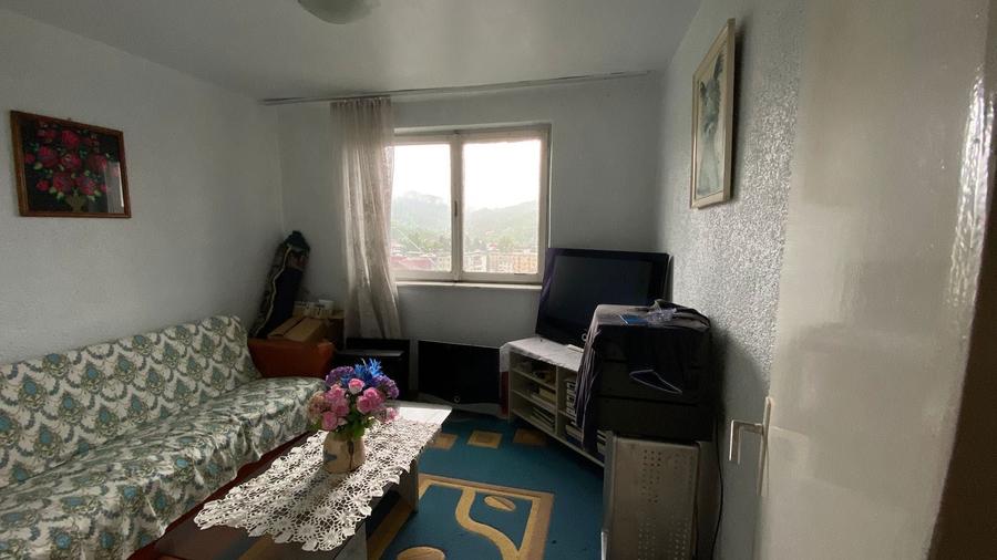 Vand apartament cu 2 camere - 1