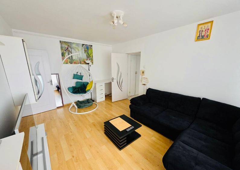 Inchiriere apartament 3 camere - 12