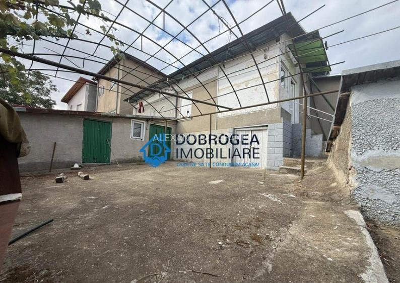 Casa batraneasca 229 mp + teren 675 mp, deschidere stradala