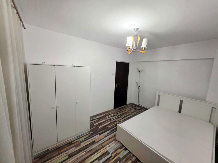 Inchiriez ap. 3 camere decomandat zona Centrala - 3