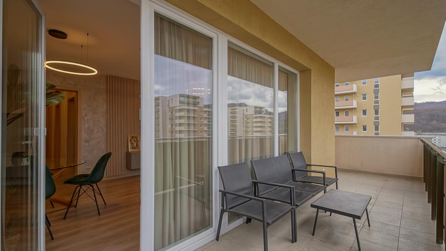 De vanzare apartament 3 camere  Urban Plaza Brasov - 1