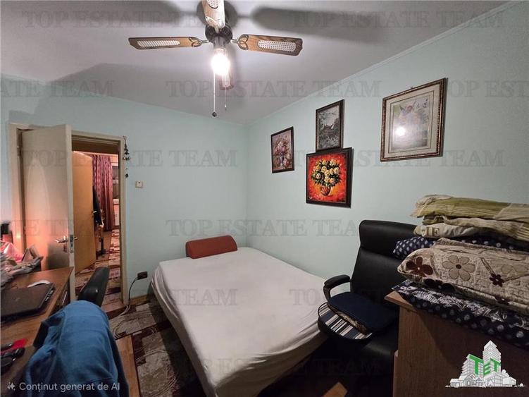 Apartament 3 camere metrou  Favorit - 12