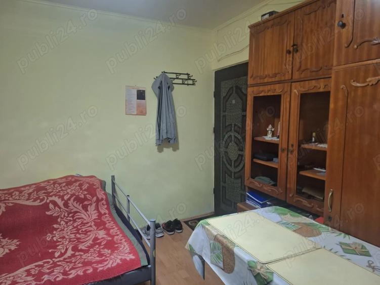 Garsoniera de inchiriat Io?ia ! - 3