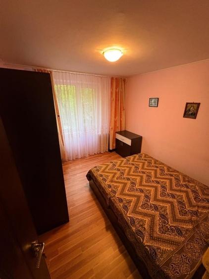 Apartament 3 camere Crangasi strada George Valsan - Direct Proprietar - 11