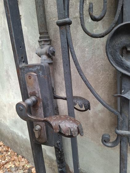 Studio cu garaj și boxă ultracentral - 12