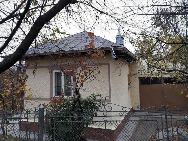casa de vanzare - 1