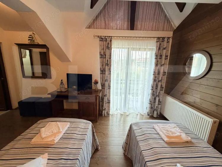 Vila / Pensiune de vanzare in Tohanu Nou la doar 4 km de Castelul Bran - 4