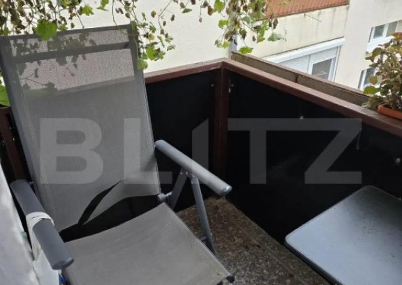 Apartament de vanzare, 3 camere, 76.5 mp, zona Soarelui - 8