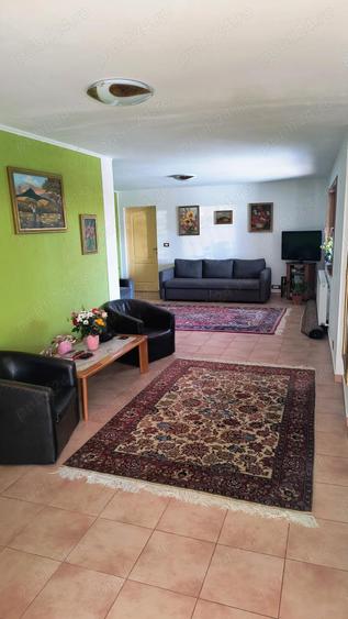 Casa de vanzare in Mun. Targovi?te - 6