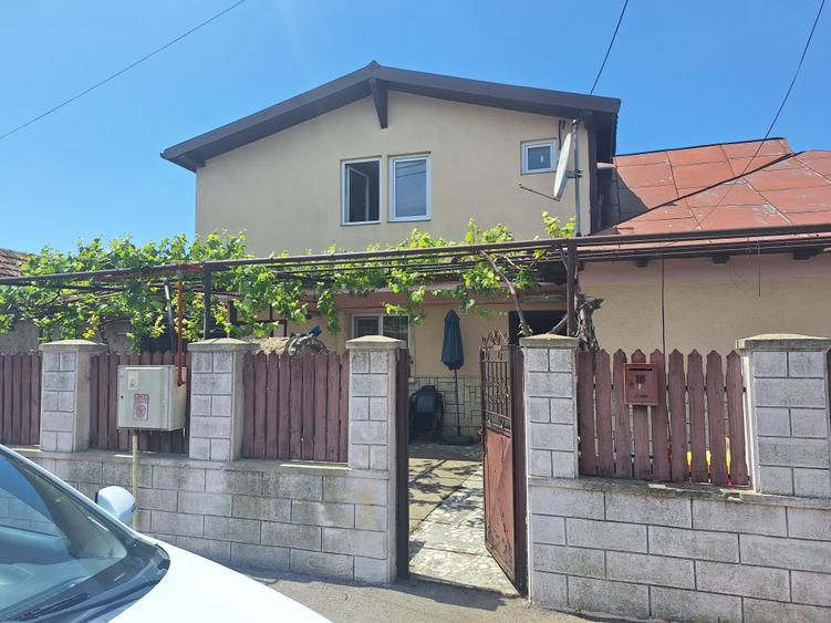 Palazu Mare-Elvila casa 5 camere,632 mp teren, Garaj - 1