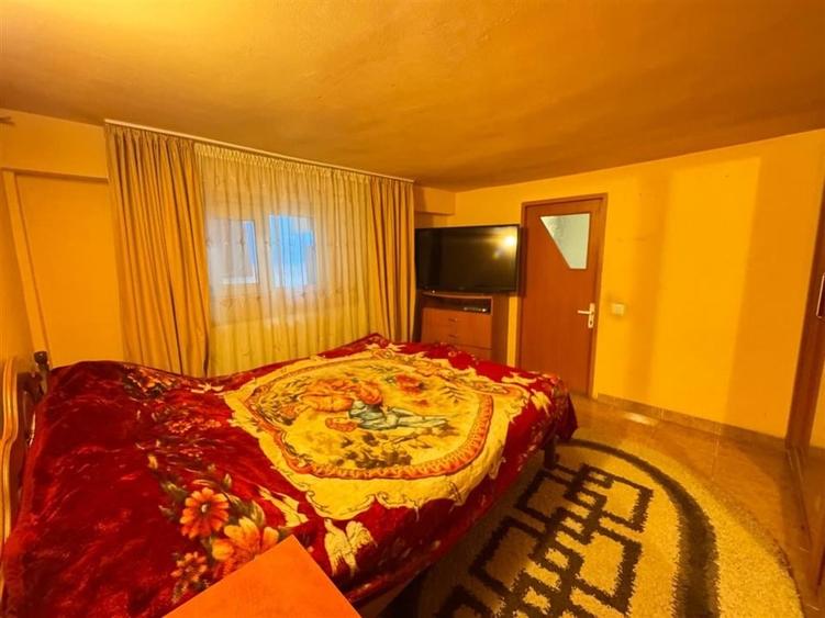 Vanzare vila P+1+Pod | Dobroesti - Parc Gheorghe Dascalu | constructie 2006 | - 27