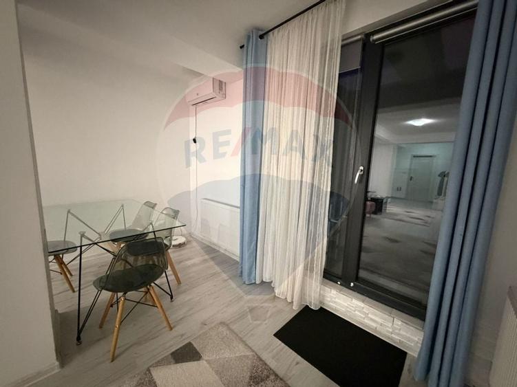 Apartament cu 3 camere de închiriat în zona Valea Rosie - 3