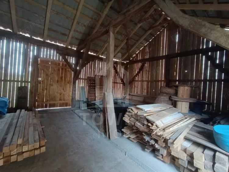 Casa de vanzare in satul Ro?ia cu vedere panoramica spre Mun?ii Fagaras - 6