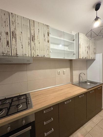 Dorobanti inchiriere 3 camere lux , Piata Victoriei - 9