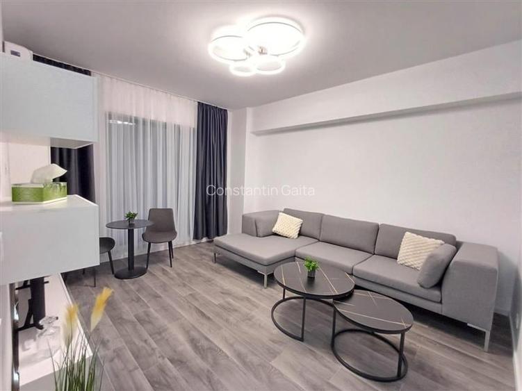 Apartament cu 2 camere decomandat în Sisești