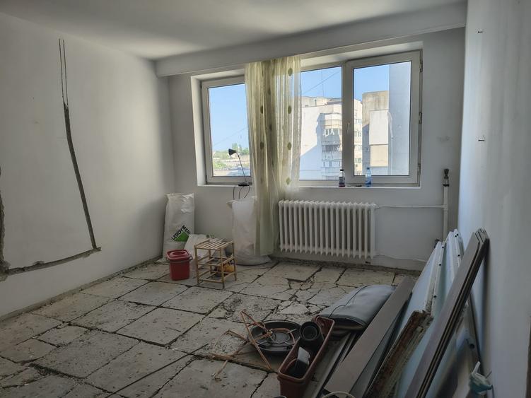 EXCLUSIV TOMIS 2,2 CAMERE SEMI  52 MP PRET 98000 EURO - 2