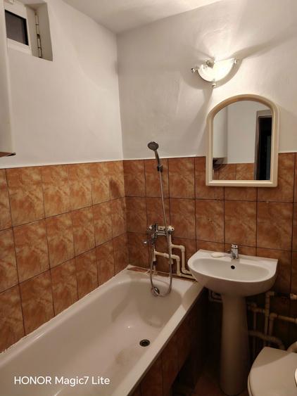 Se inchiriaza garsoniera - 7