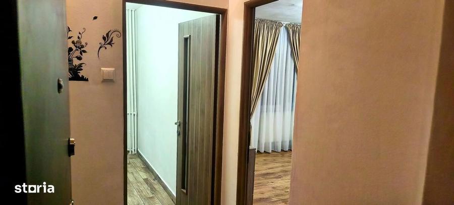 Garsonieră decomandată în Rahova