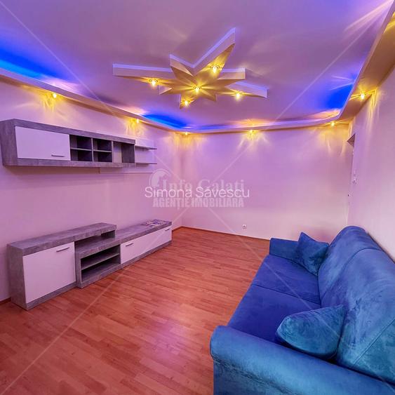 | Apartament cu 3 camere | Zona: IREG | Mobilat, Utilat | Etaj 3 | | Apartament cu 3 camere | Zona: IREG | Mobilat, Utilat | Etaj 3 |