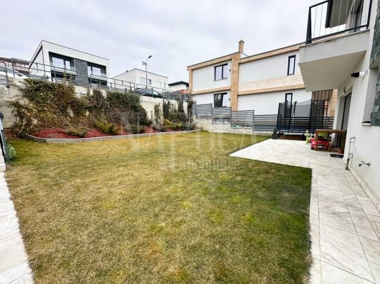 Casa 5 camere de vanzare in Iris, Cluj Napoca - 2