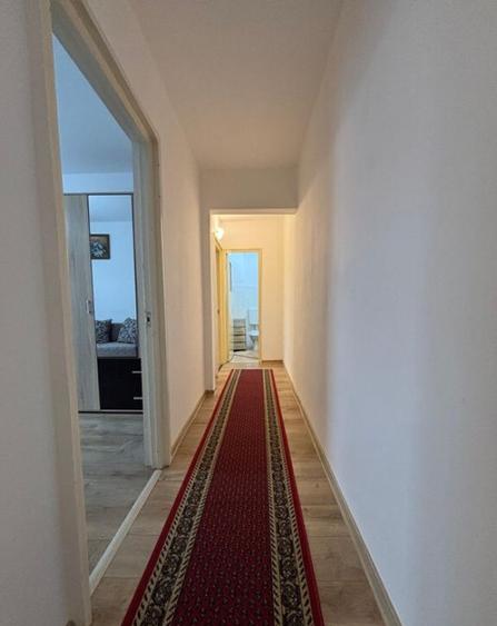 Apartament 3 camere Tractorul - 8