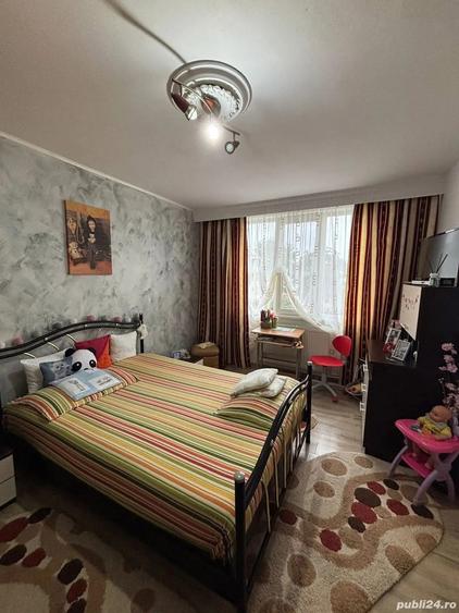 De vanzare apartament cu 2 camere si balcon, mobilat ?i utilat, etaj intermediar, 55.000 euro - 3