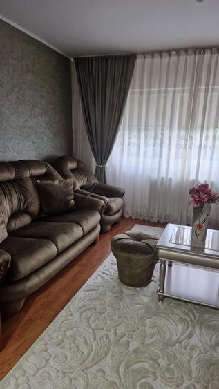 Apartament 3 camere, decomandat, etajul 3 - 6