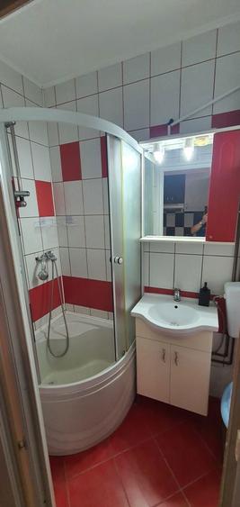 Garsoniera de inchiriat, cartier Noua, Brasov - 4