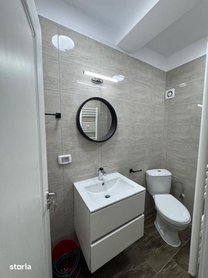 Apartament cu 3 camere semidecomandat în Chiajna