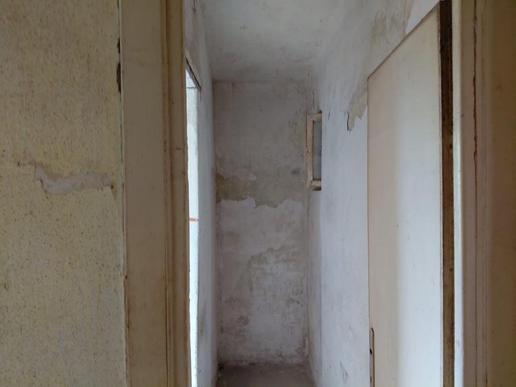 Apartament cu 4 camere decomandat în Nădlac