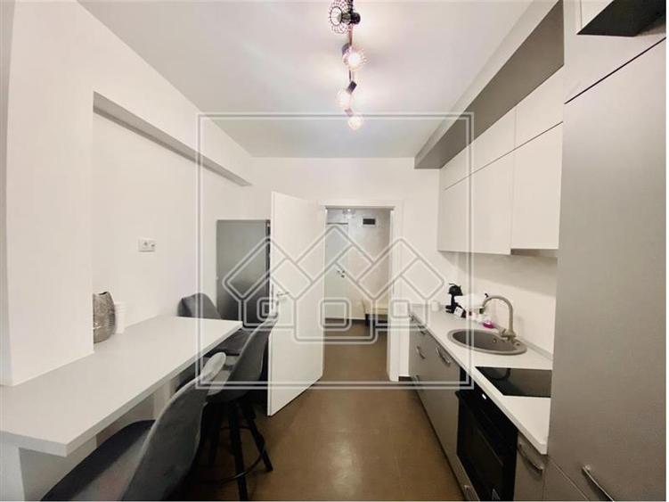 Apartament cu 2 camere decomandat în Șelimbăr