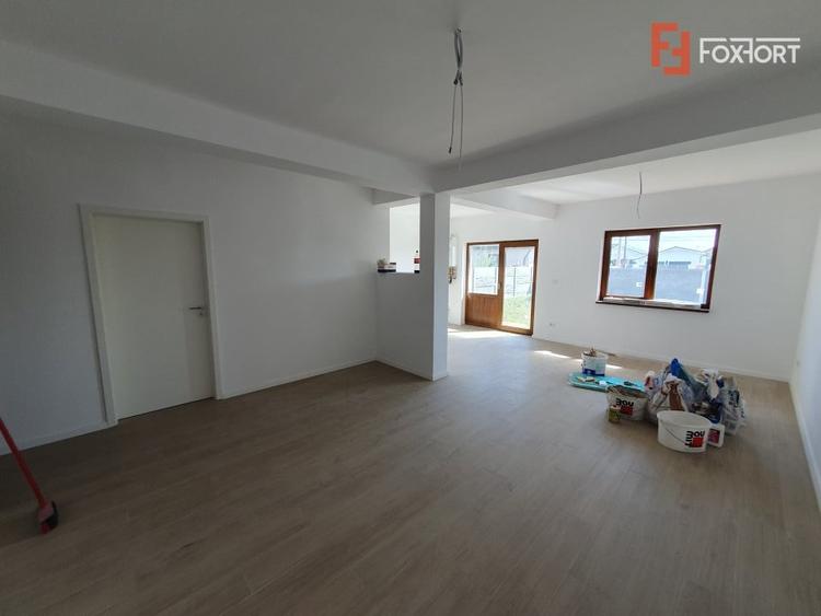 Duplex cu 3 camere cu Teren 325 Mp în Șag