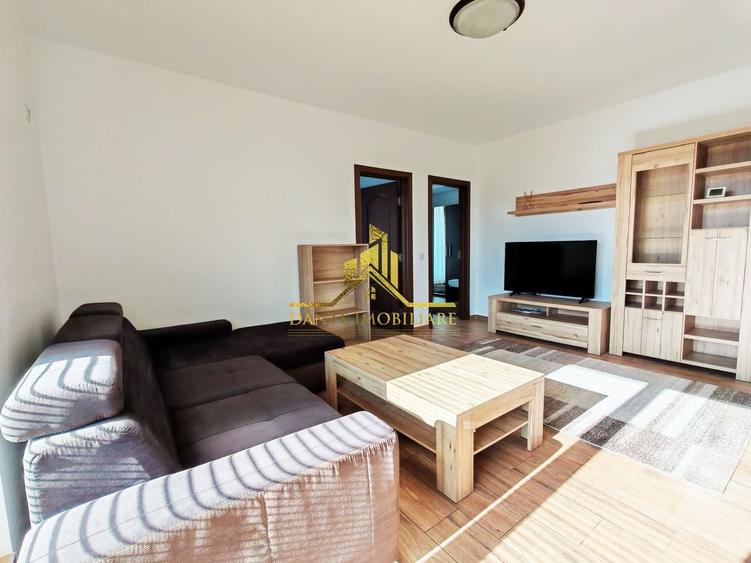 Apartament cu 3 camere semidecomandat, mobilat în Gheorgheni