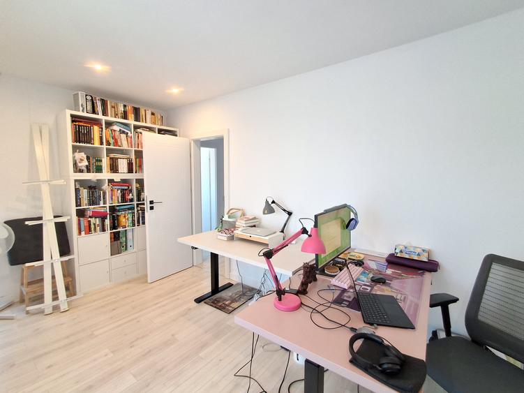 Duplex cu 4 camere cu Canalizare în Iris