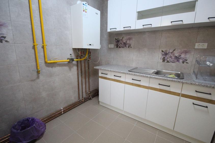 Apartament cu 3 camere decomandat în Take Ionescu