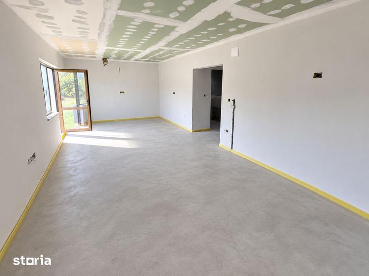 Casă cu 3 camere cu Teren 500 Mp în Braniștea