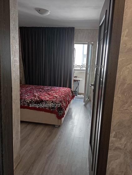 Apartament cu 3 camere decomandat, mobilat în Berceni