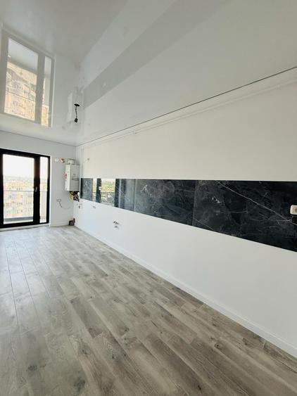 Apartament cu 2 camere decomandat în Cug — fotografia 3