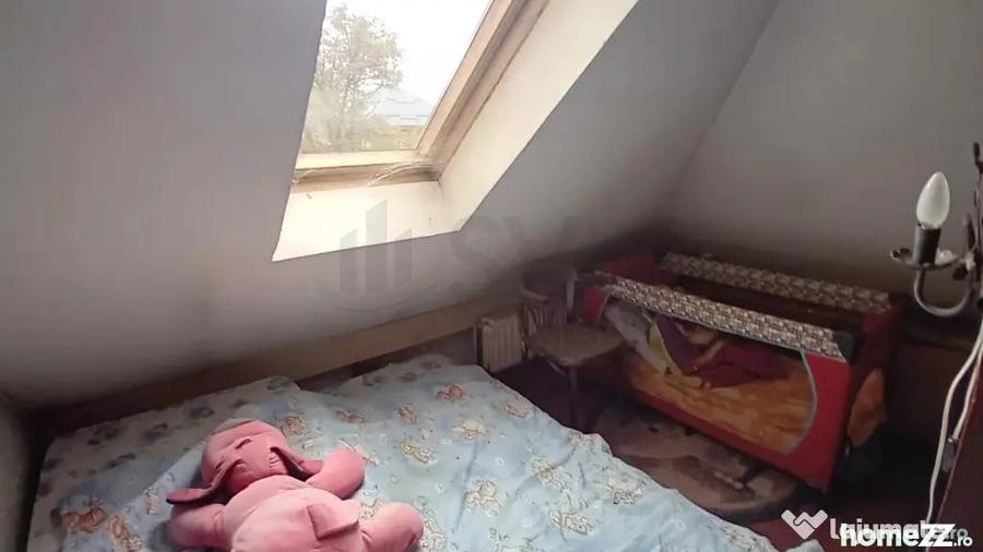 Casă cu 5 camere cu Teren 127 Mp în Domenii