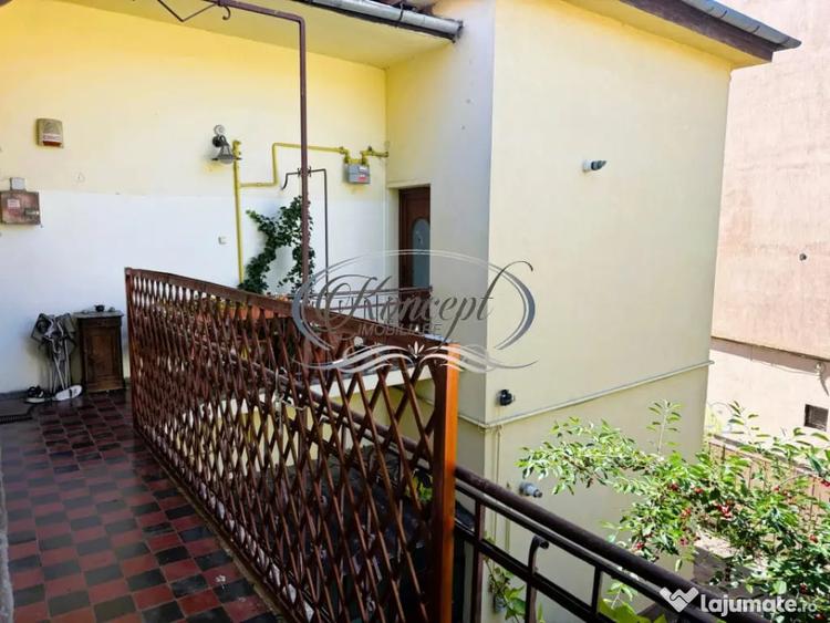 Apartament cu 3 camere semidecomandat, mobilat în Semicentral
