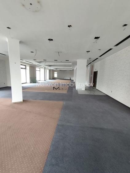 Spațiu comercial, 380 mp în Centrul Civic Spațiu comercial, 380 mp în Centrul Civic