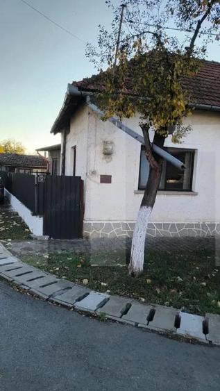 Casa individuala 3 camere Dumbravita - 2