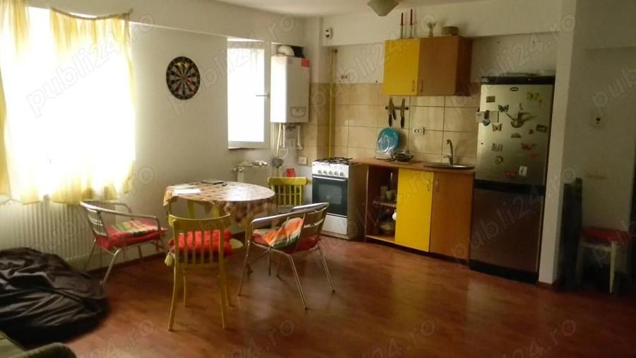 Proprietar apart doua camere metrou 1Decembrie 1918 - 5