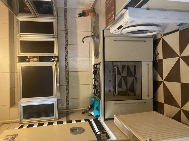 Vand apartament 3camere, zona Careffour Market - 2