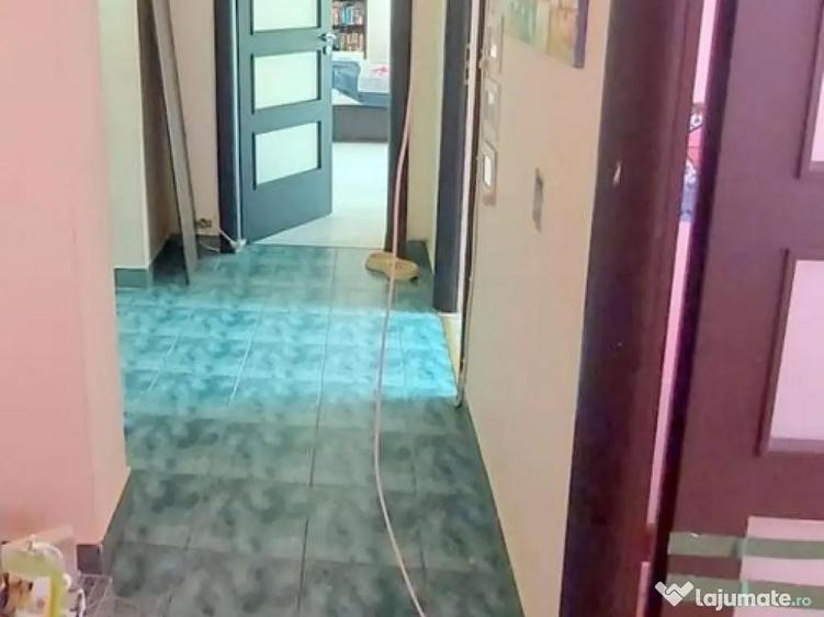 De vanzare apartament cu 4 camere, strada Anghel Saligny,... - 2