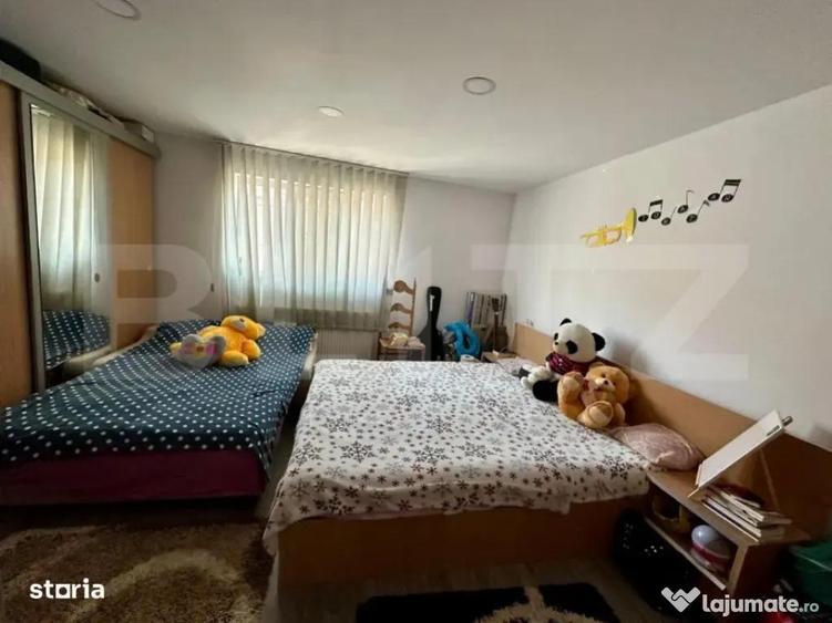 Oportunitate!Casa, 6 camere de vanzare, COMUNA LIVADA, 984 - 7