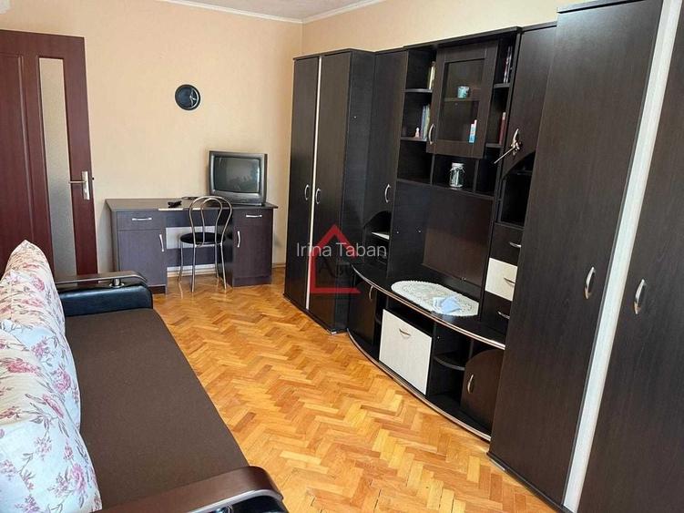 Apartament cu 2 camere decomandat în Metalurgie