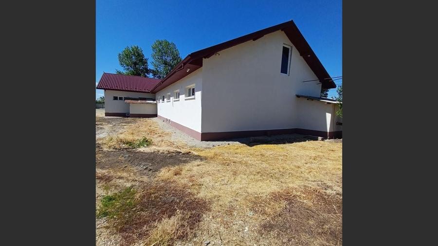 Spațiu comercial de inchiriat, la drum principal, localitatea Daia - 12