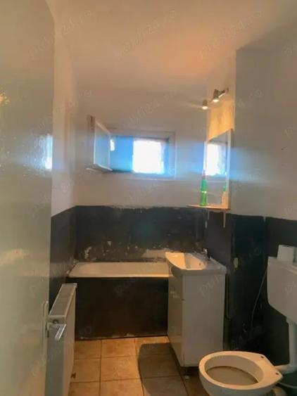 Vand apartament , 2 camere , semidecomandat , Micro 5 , Cornet - 3
