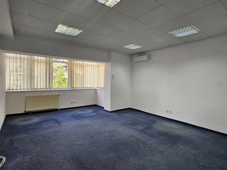 Spatiu birou - compartimentat- Domenii - 7